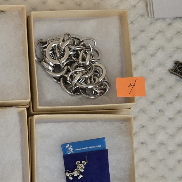 SILVER TONE NECKLACE MOBIUS, Gift Boxed #4 - Picture 11 of 12